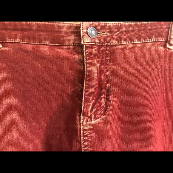 Guess Distressed Corduroy skirt Size 31 - Picture 3 of 7
